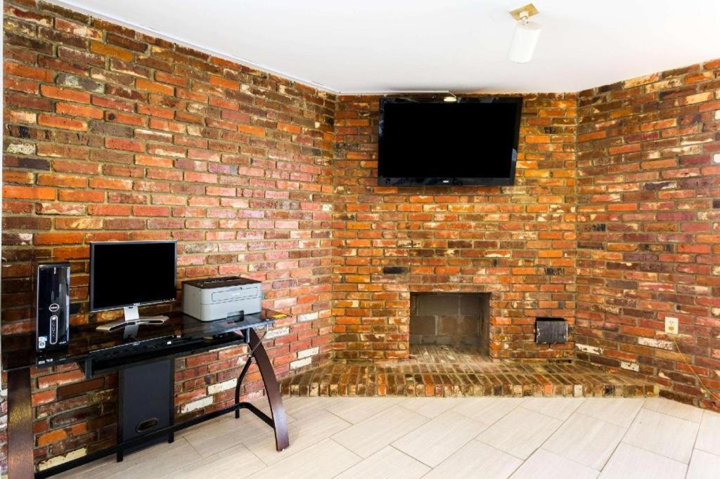 Quality Inn Indianola Экстерьер фото